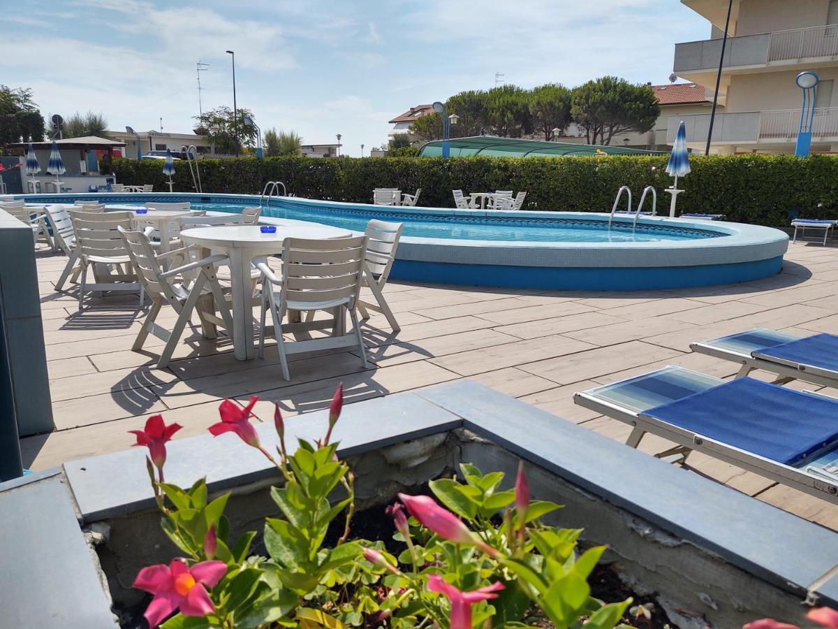Hotel Concord Lido Di Savio Eksteriør billede