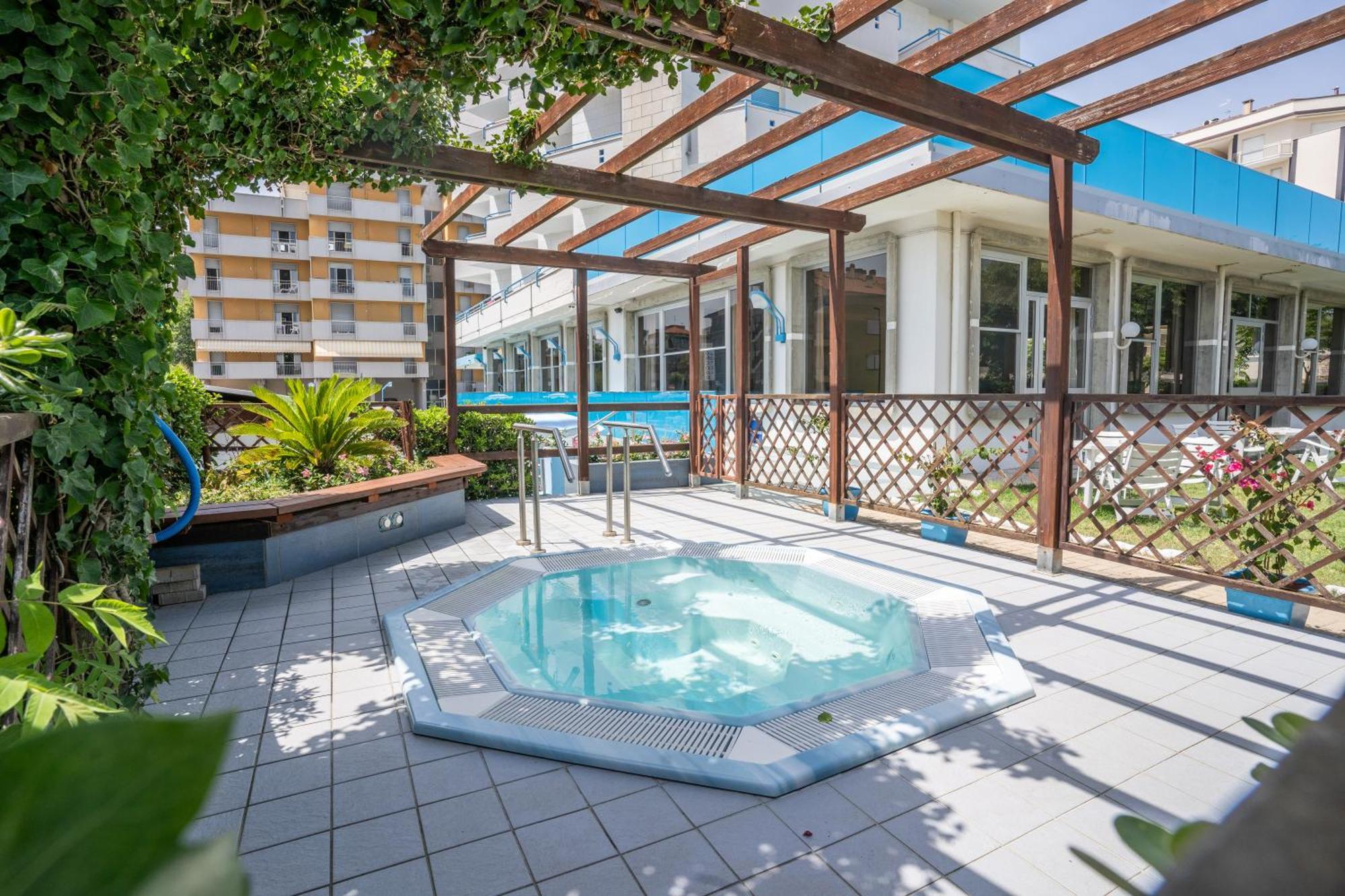 Hotel Concord Lido Di Savio Eksteriør billede